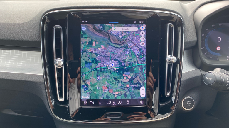 Volvo XC40 2.0 B3P Plus Dark 5dr Auto Petrol Estate